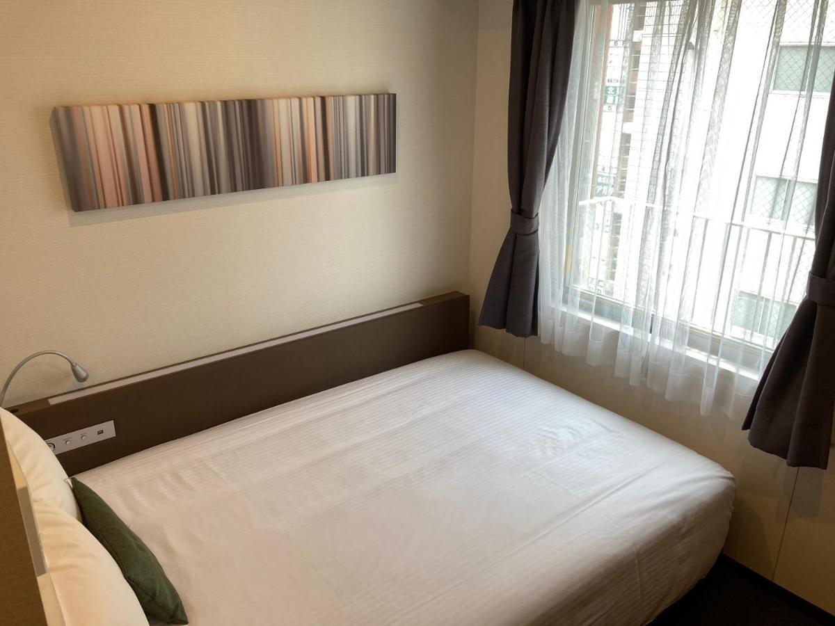 Y'S Hotel Shin Oszaka Kültér fotó
